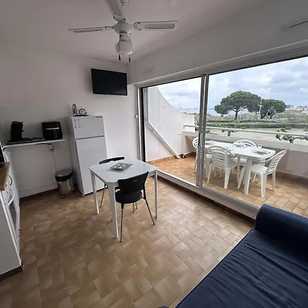 Apartment Climatise 4 Pers - Port Camargue Avec Parking - Fr-1-731-130
