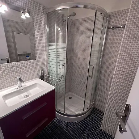 Climatise 4 Pers - Port Camargue Avec Parking - Fr-1-731-130 Apartment